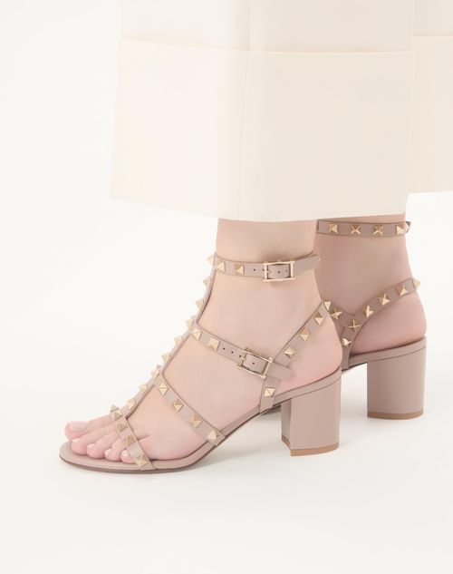 Valentino Garavani - Rockstud Calfskin Ankle Strap Sandal 60 Mm - Poudre - Woman - Sandals
